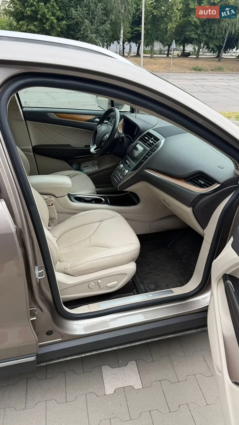 2019 Lincoln MKC - мініатюра 14