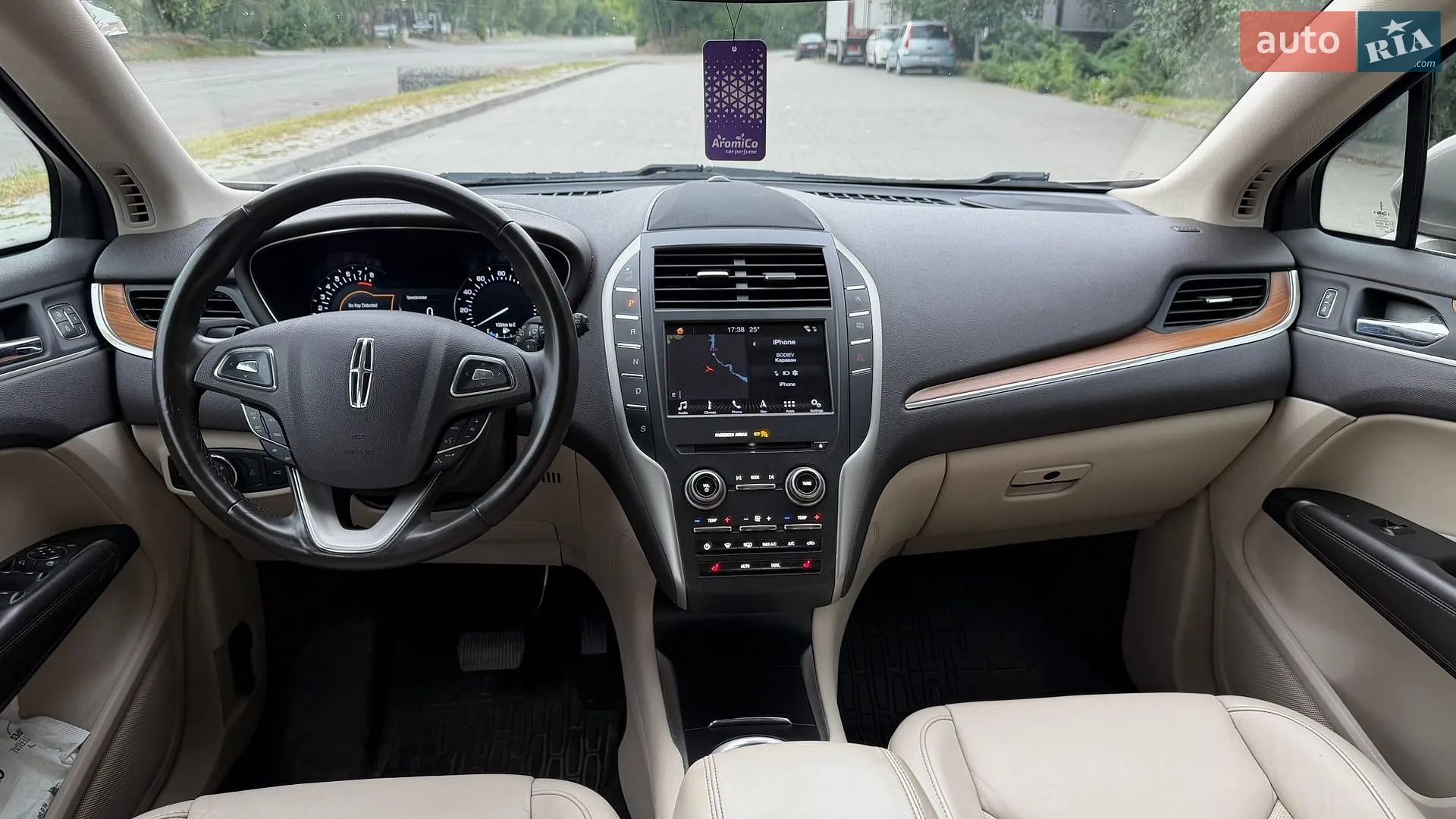 2019 Lincoln MKC - мініатюра 17