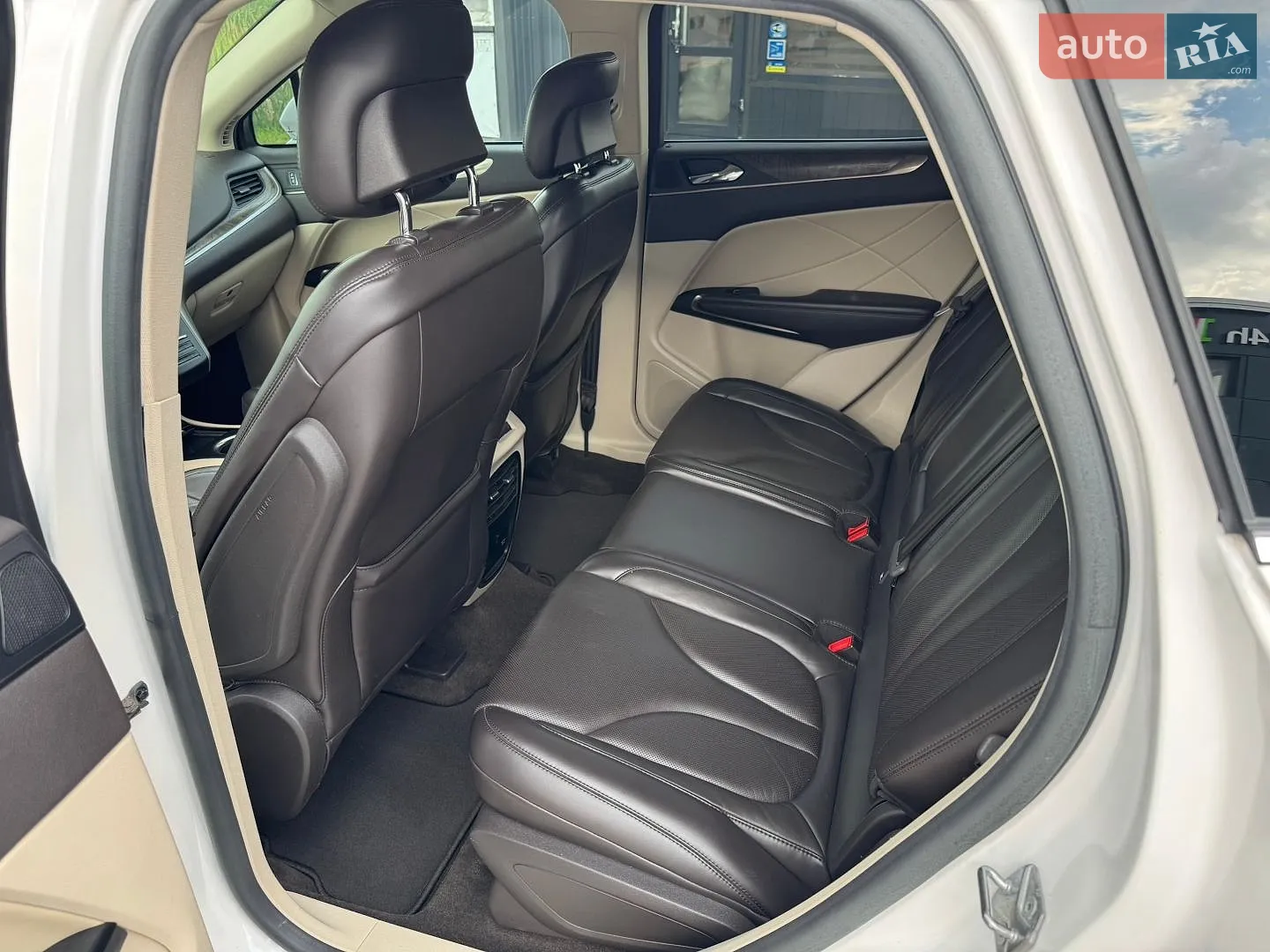 2018 Lincoln MKC - мініатюра 11
