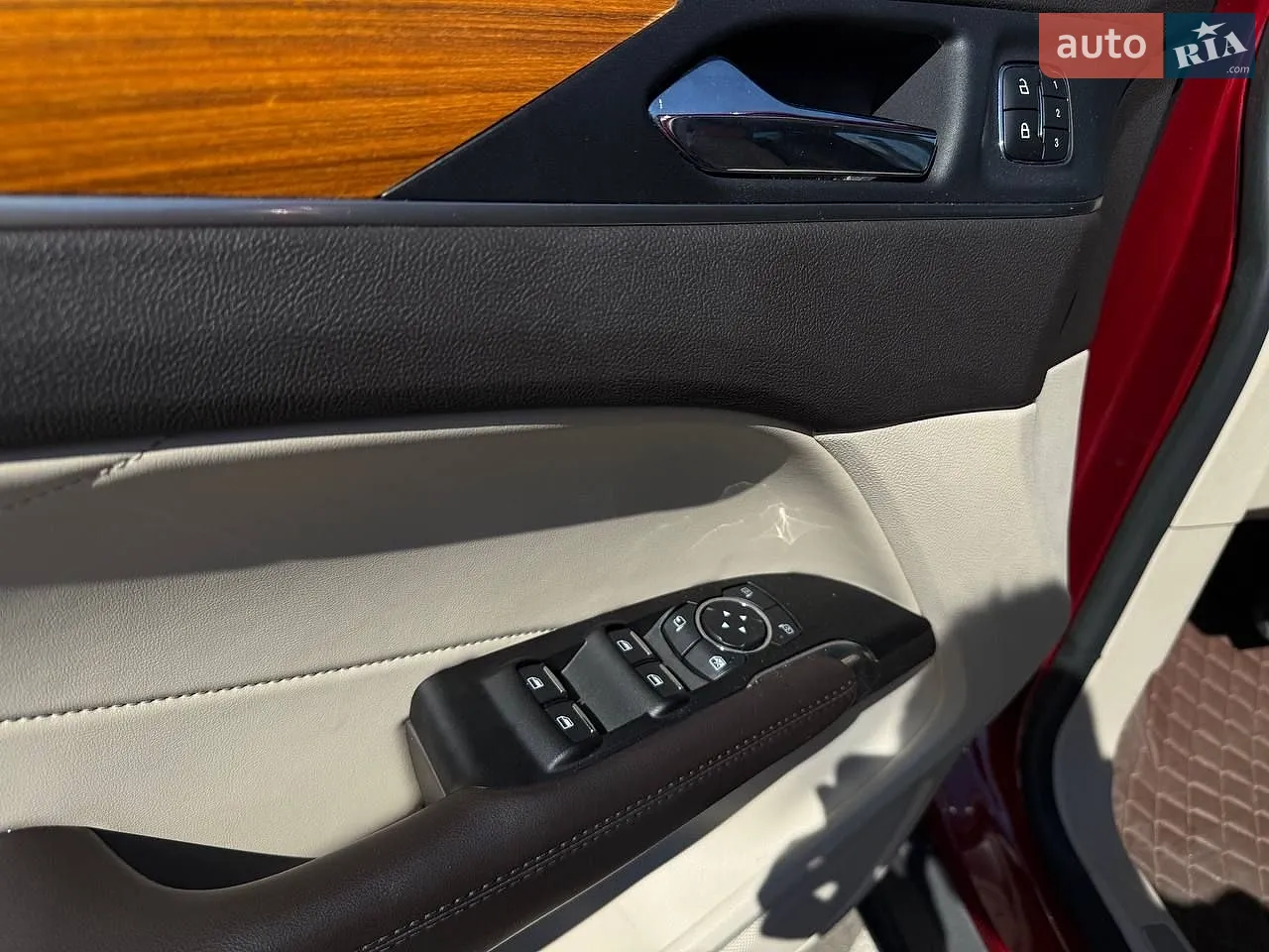 2019 Lincoln MKC - мініатюра 11
