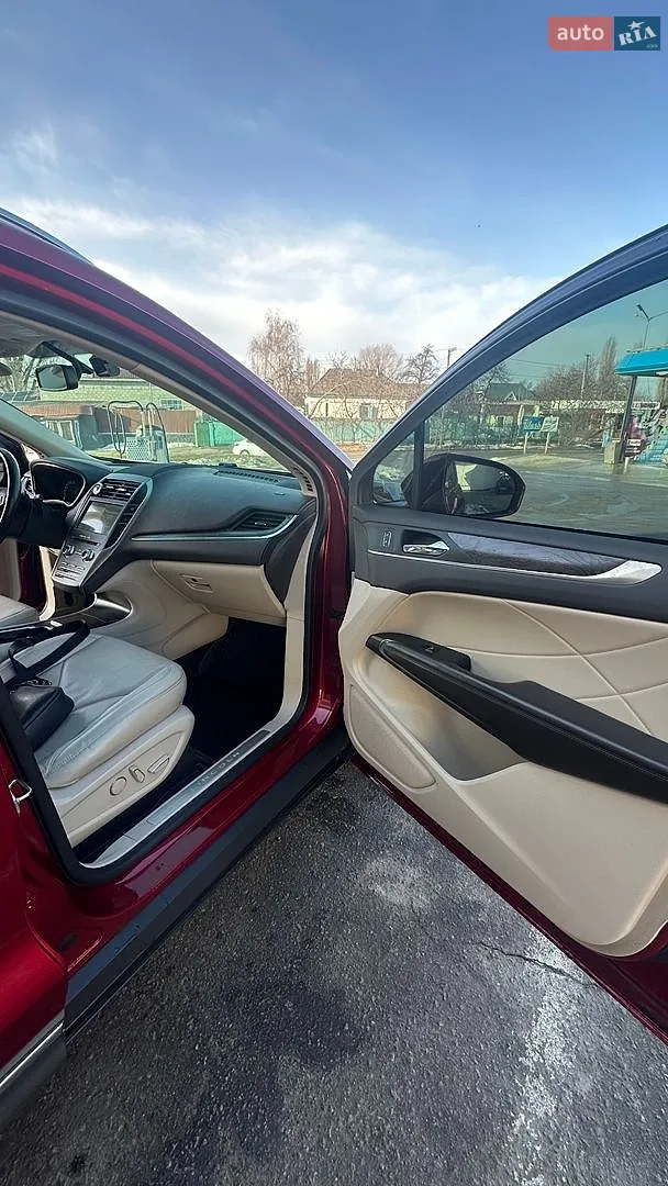 2017 Lincoln MKC - мініатюра 13