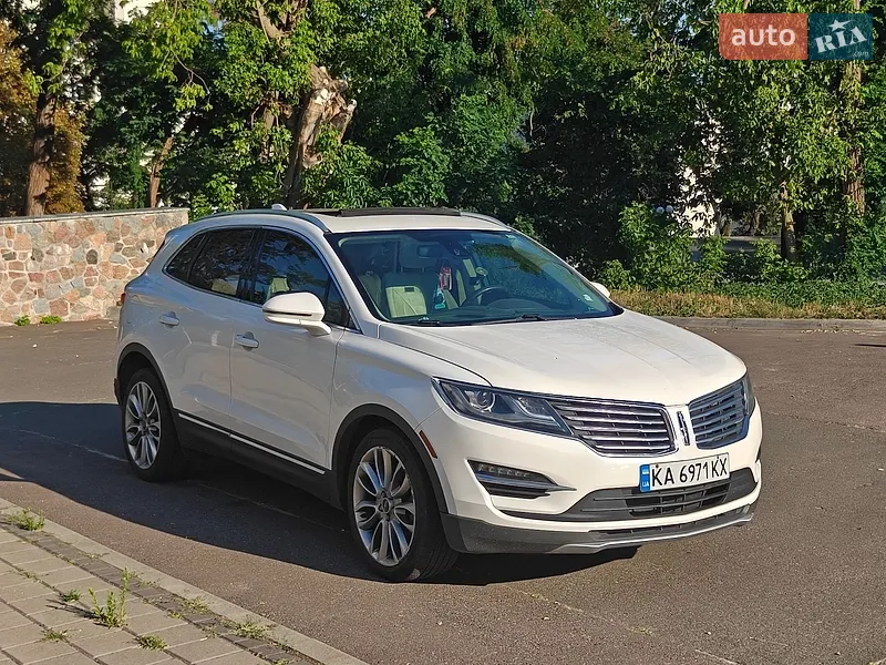 Lincoln MKC 2017