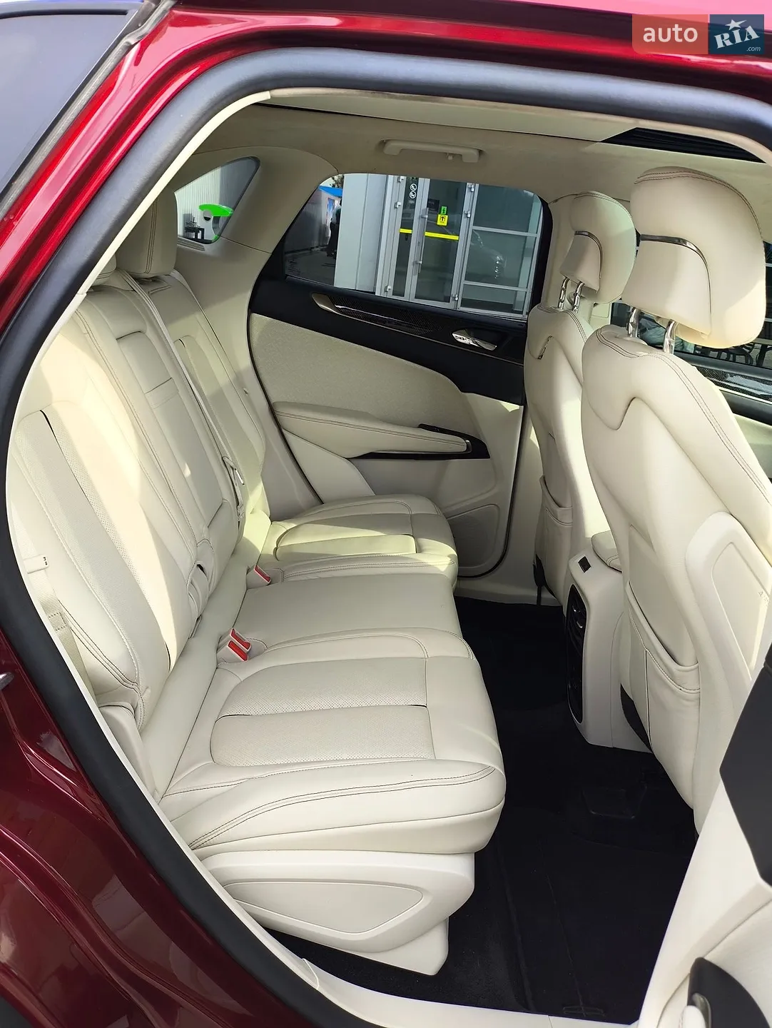 2018 Lincoln MKC - мініатюра 12