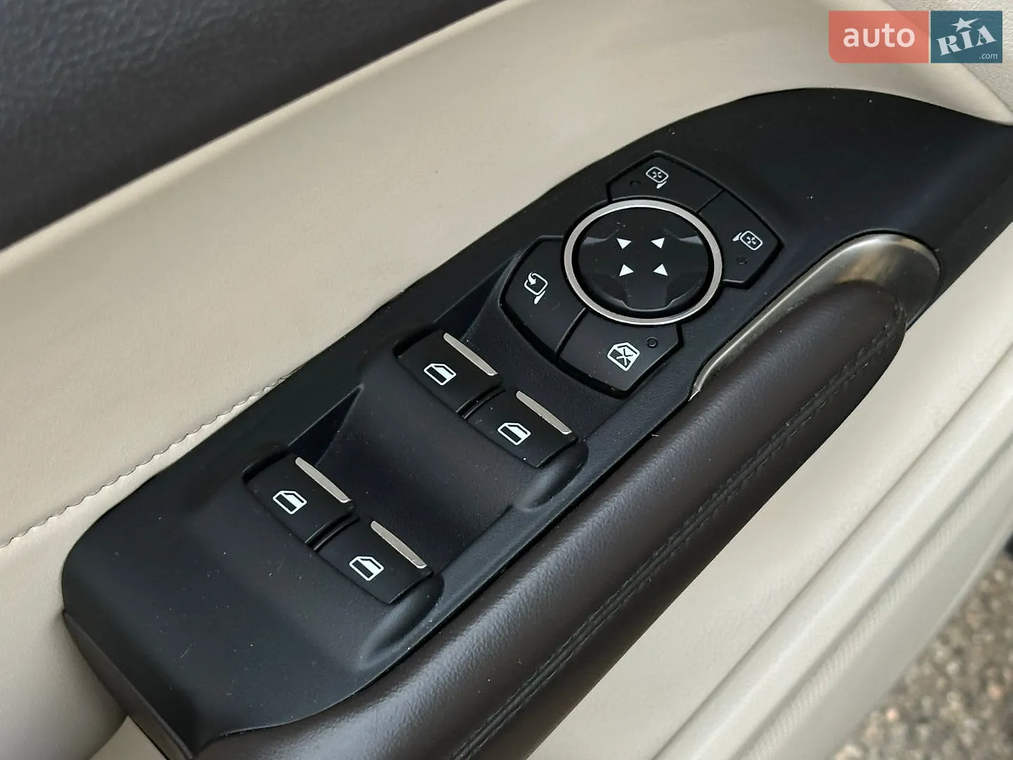 2018 Lincoln MKC - мініатюра 26