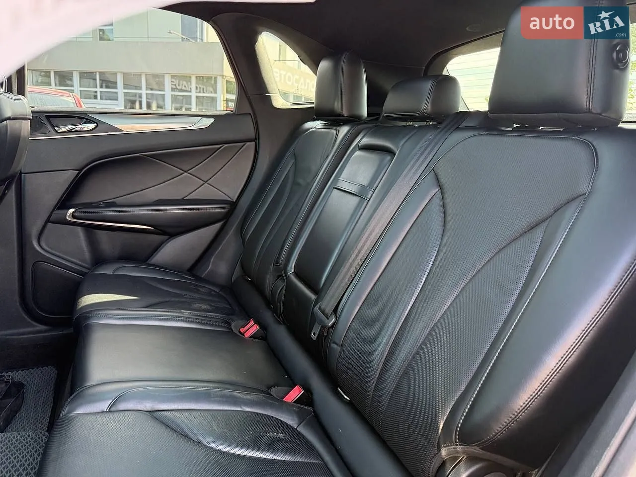 2014 Lincoln MKC - мініатюра 11
