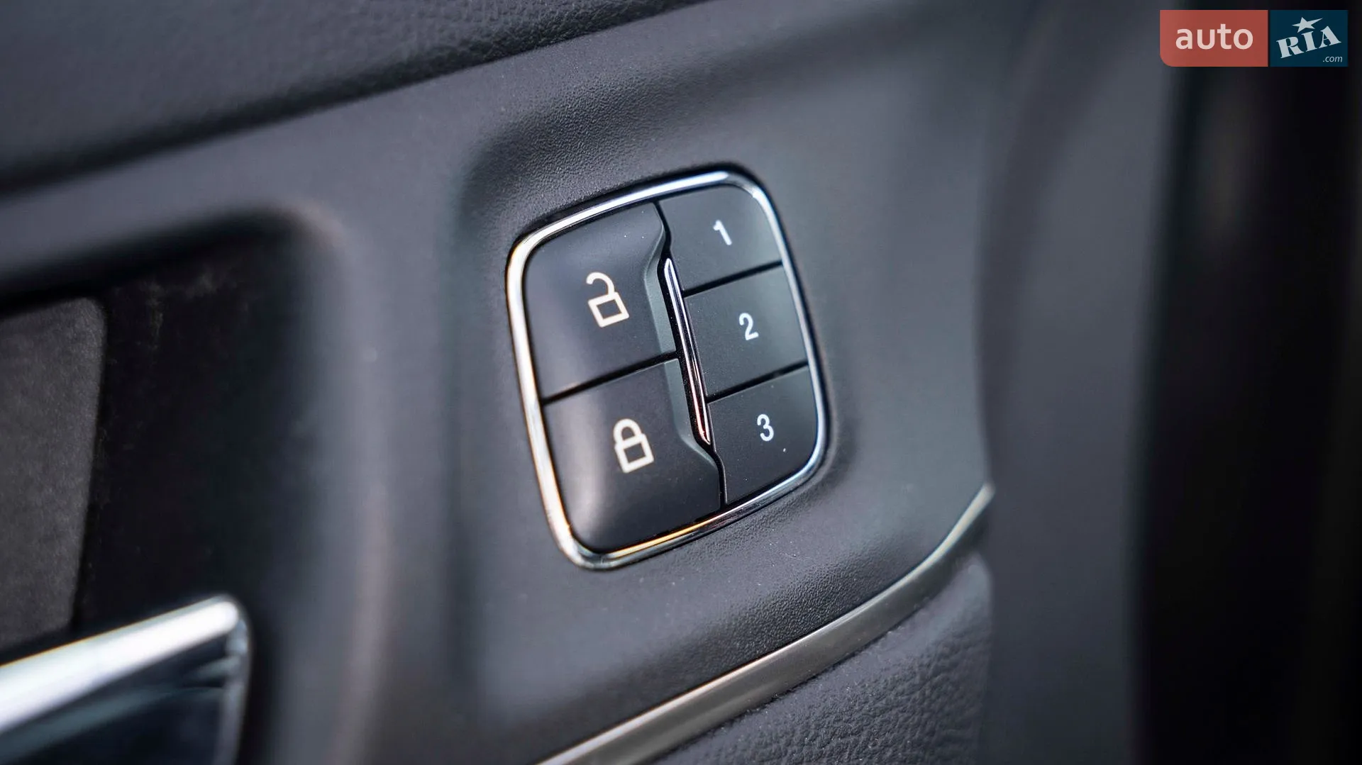 2016 Lincoln MKC - мініатюра 26