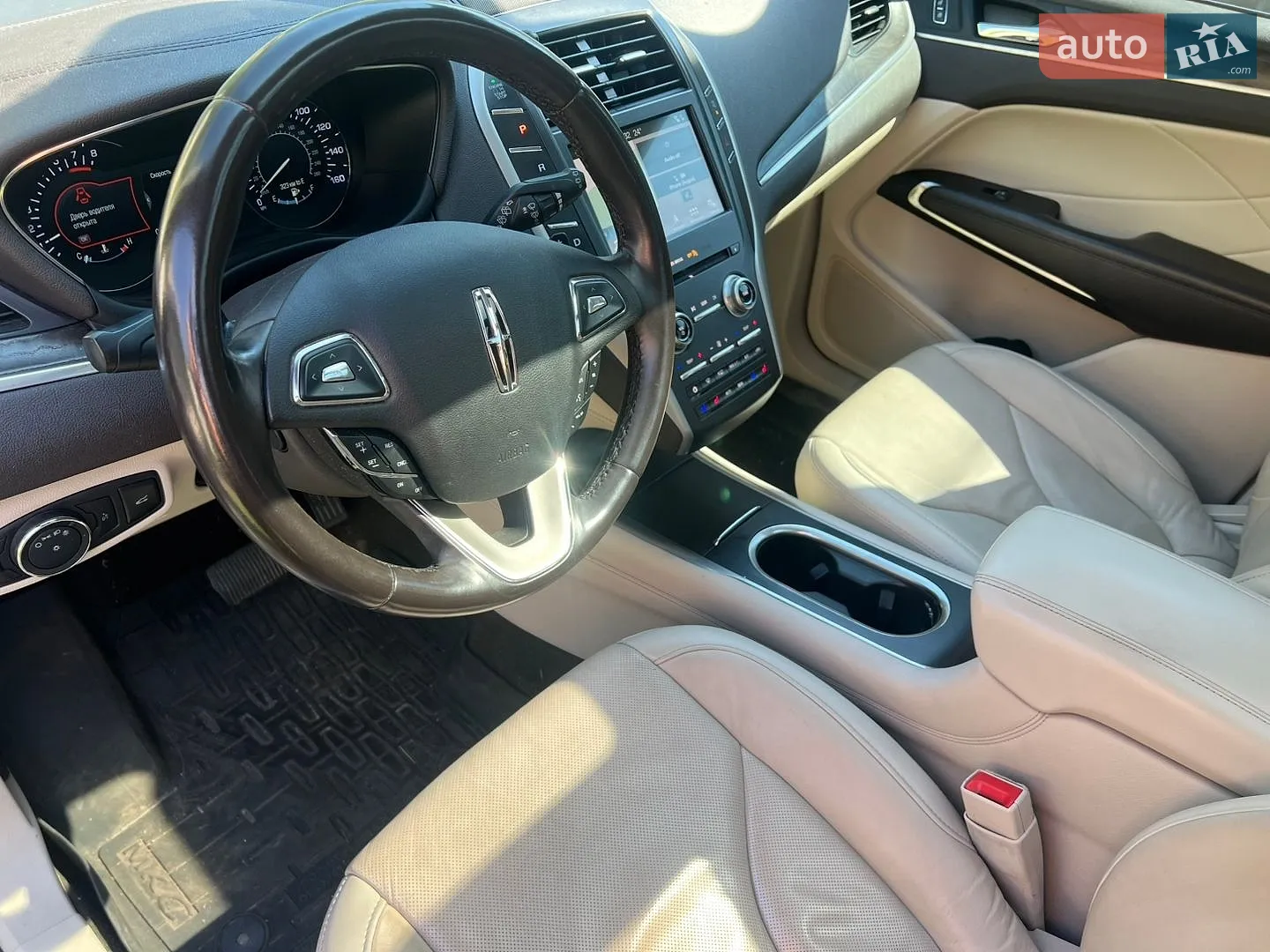 2019 Lincoln MKC - мініатюра 23
