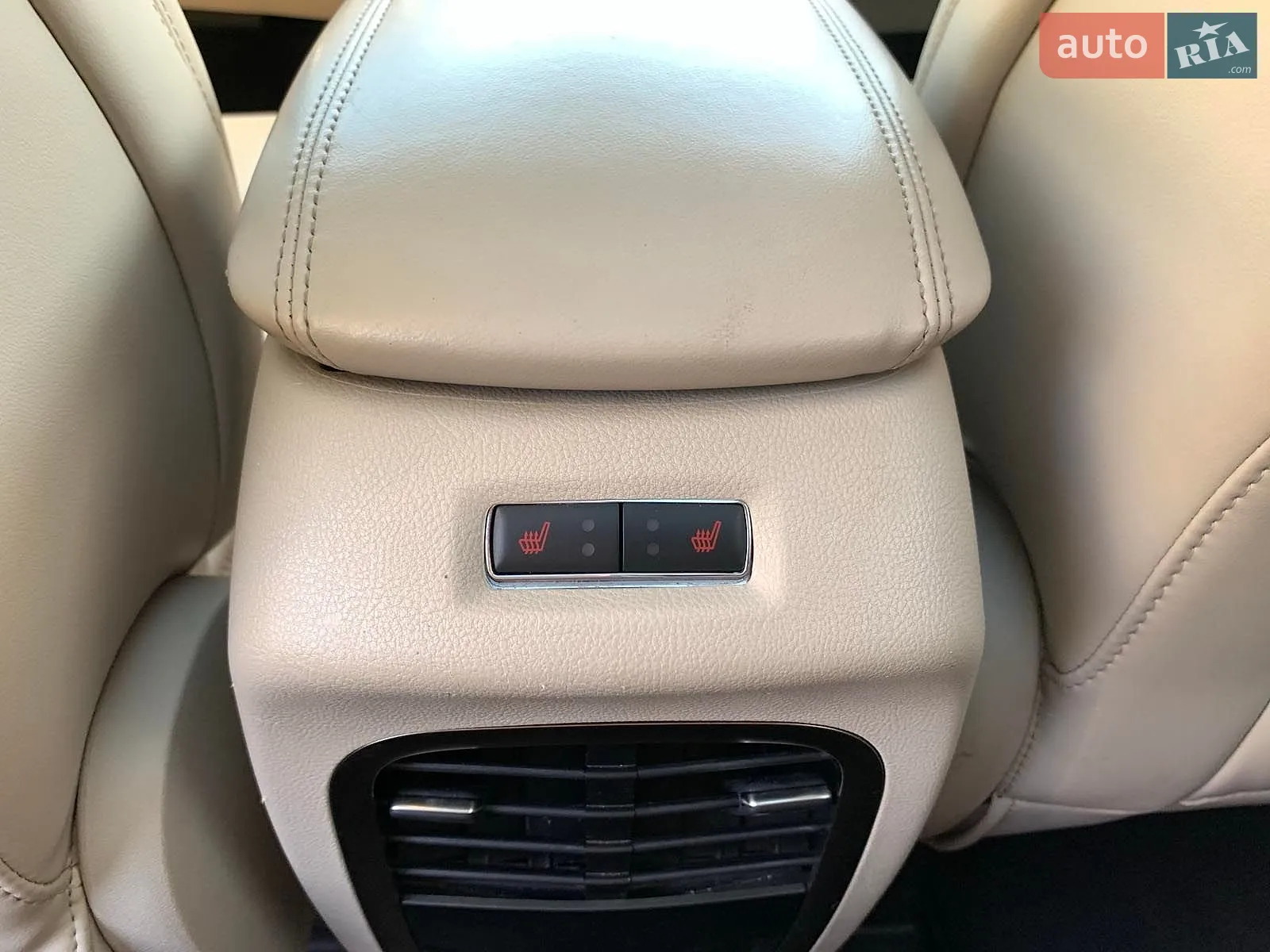 2018 Lincoln MKC - мініатюра 33