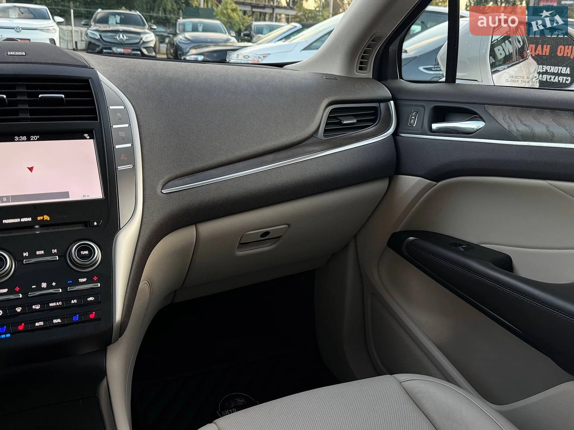 2018 Lincoln MKC - мініатюра 27