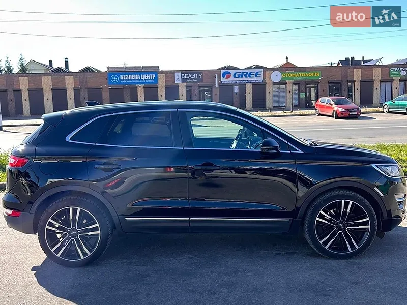 Lincoln MKC
