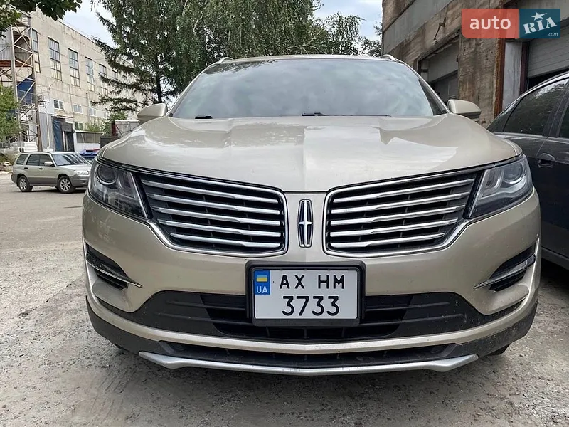 Lincoln MKC