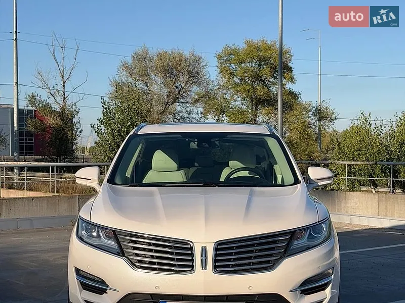Lincoln MKC