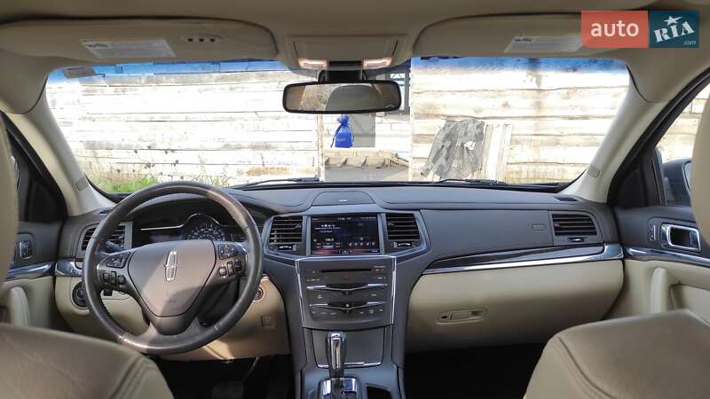 Седан Lincoln MKS 2012 в Броварах