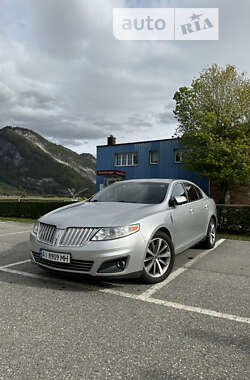 Седан Lincoln MKS 2011 в Києві