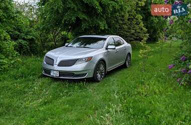 Седан Lincoln MKS 2013 в 