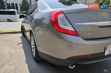 Седан Lincoln MKS 2015 в 