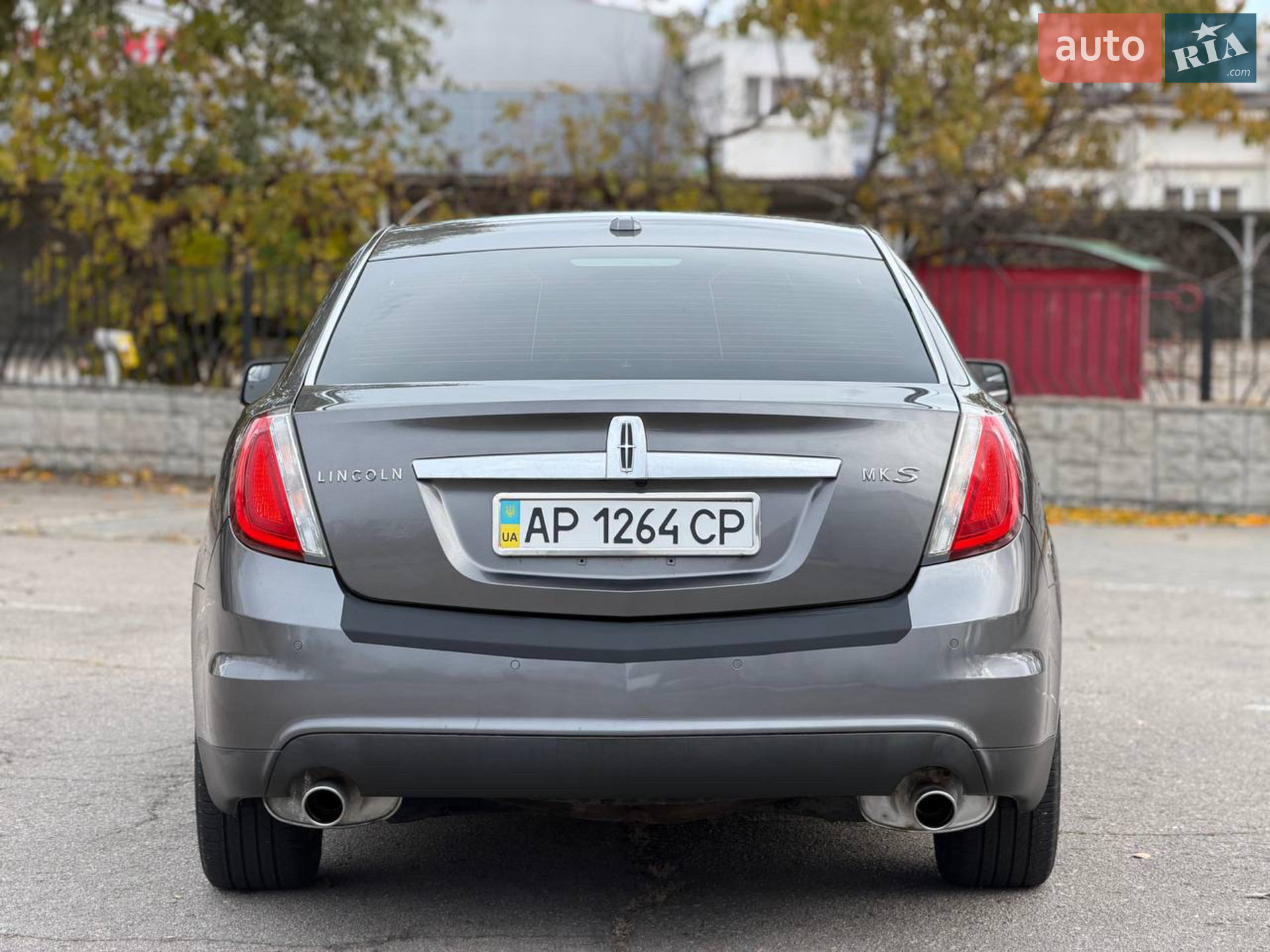 2010 Lincoln MKS - мініатюра 3