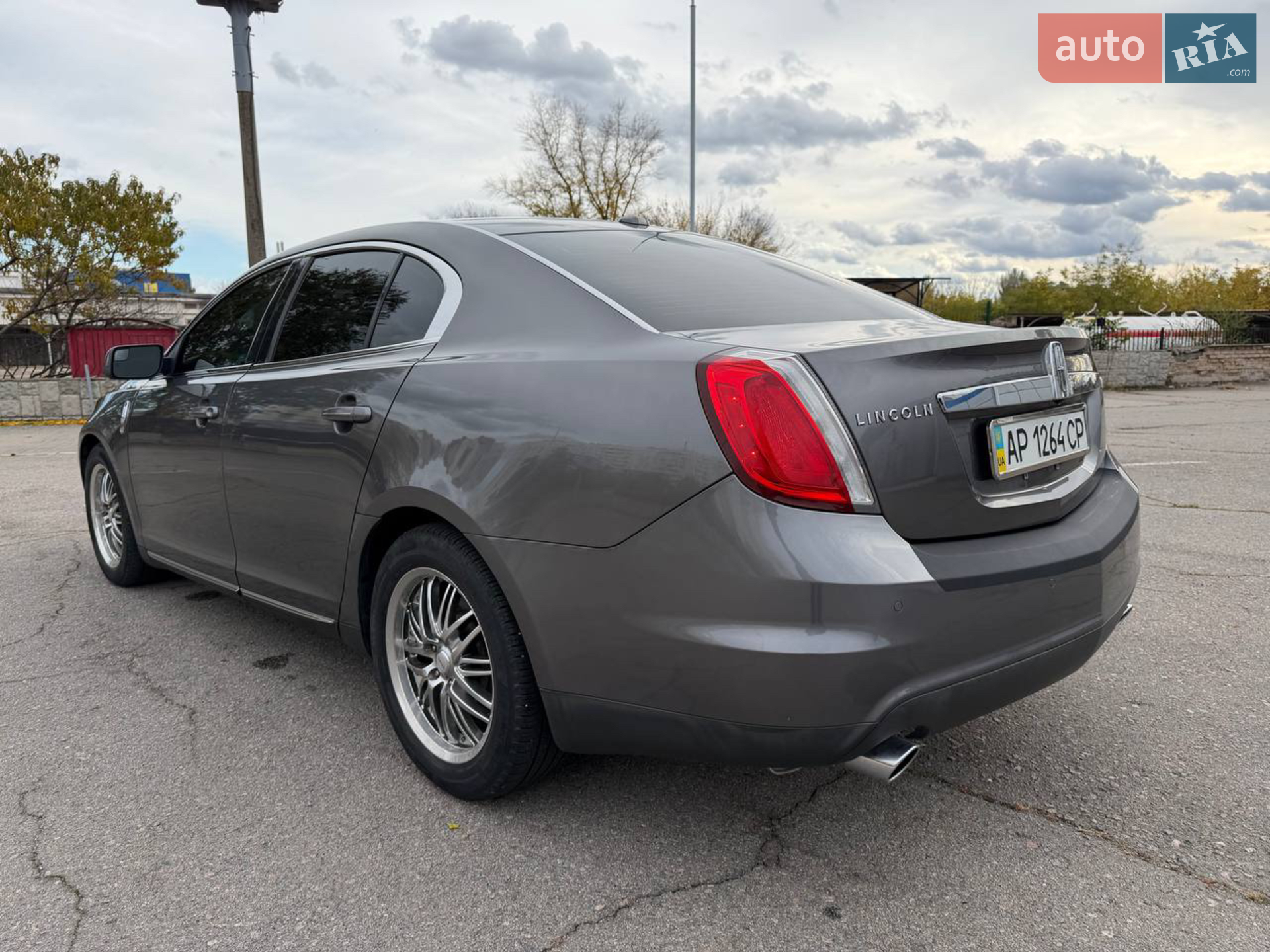 2010 Lincoln MKS - мініатюра 6