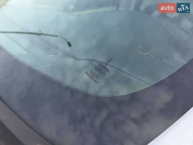 Седан Lincoln MKS 2010 в Запоріжжі