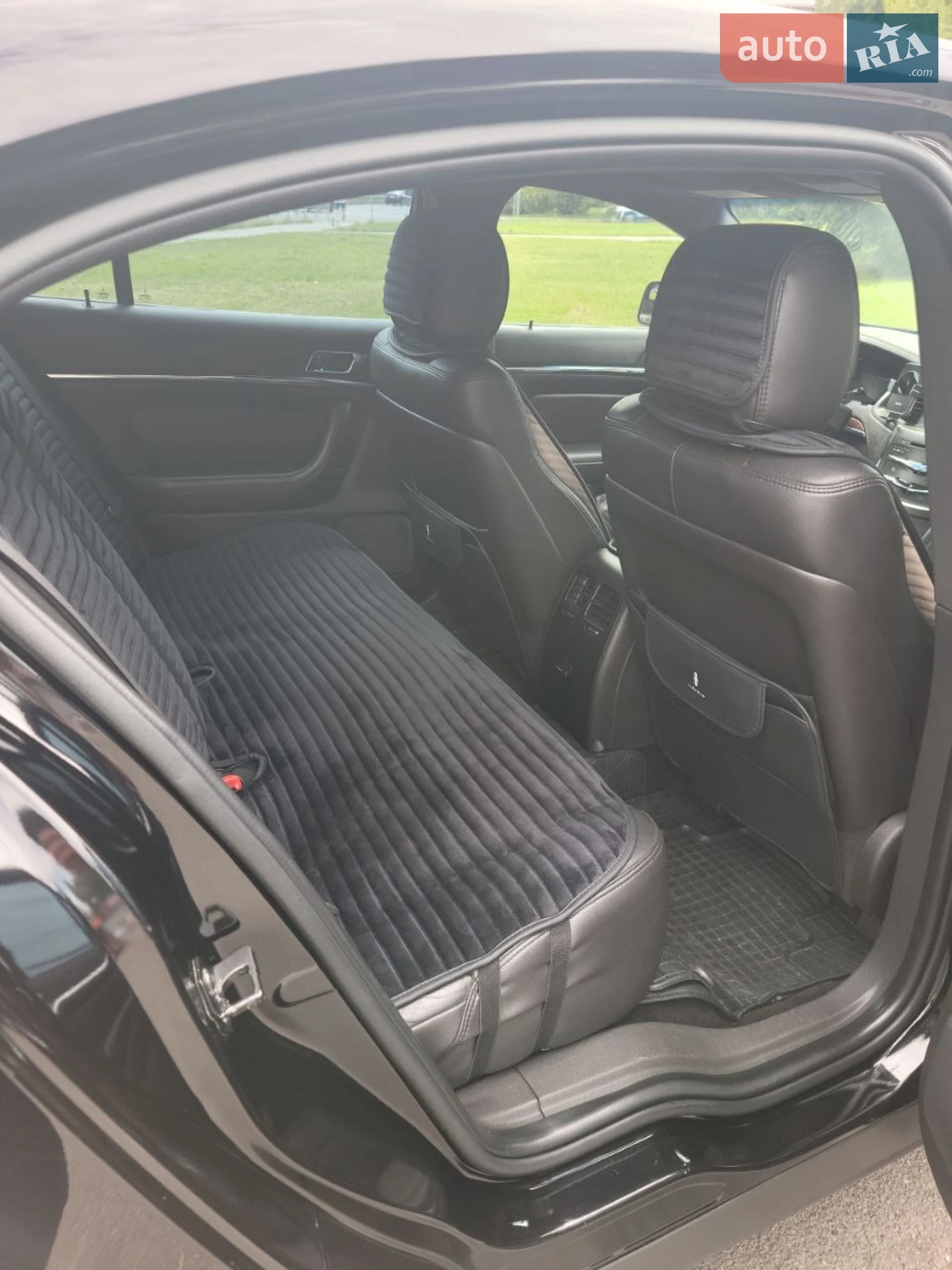 2016 Lincoln MKS - мініатюра 5