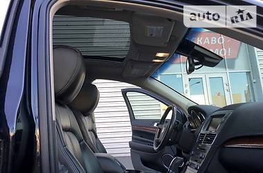 Минивэн Lincoln MKT 2010 в 