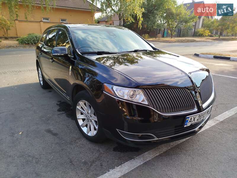Lincoln MKT 2017