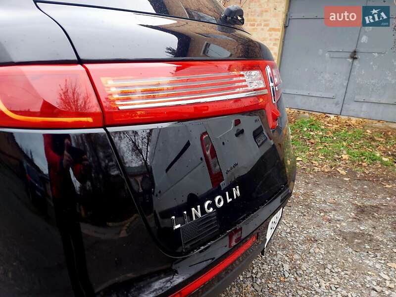 Внедорожник / Кроссовер Lincoln MKT 2017 в Виннице