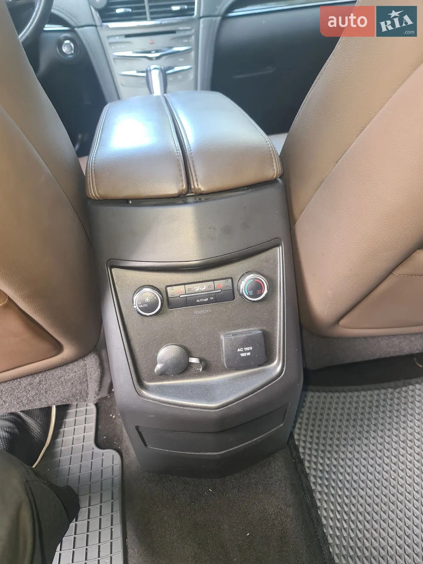 2012 Lincoln MKT - мініатюра 5
