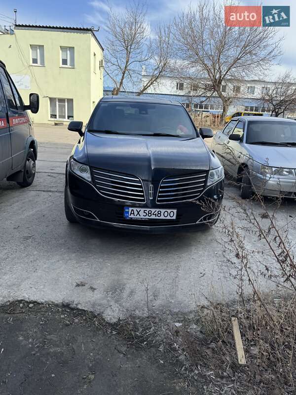Lincoln MKT 2017