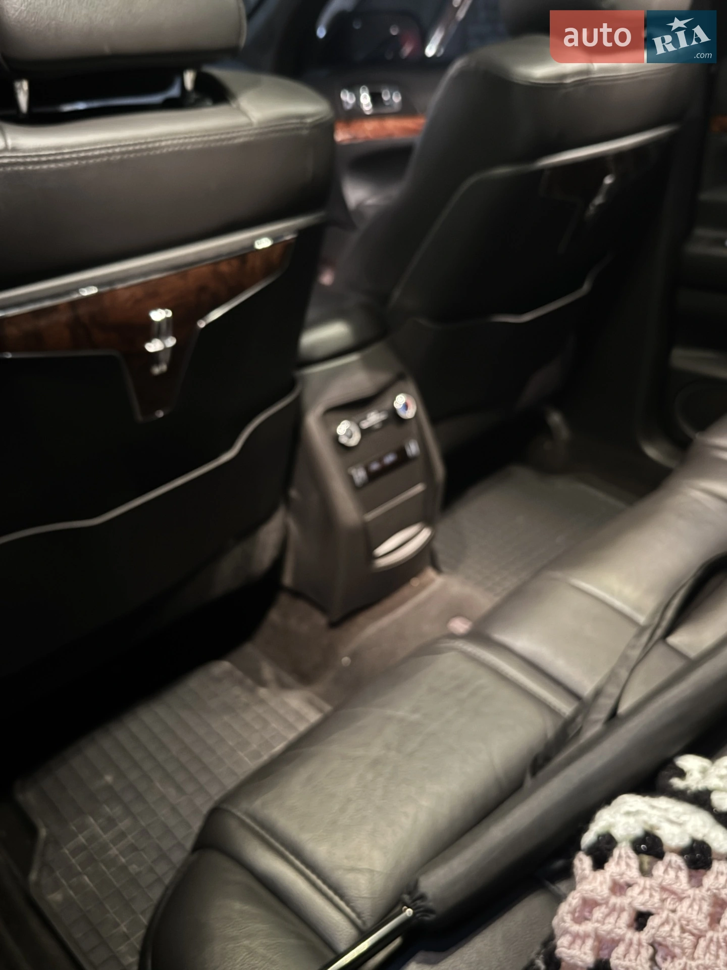 2017 Lincoln MKT - мініатюра 11