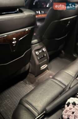 Позашляховик / Кросовер Lincoln MKT 2017 в 