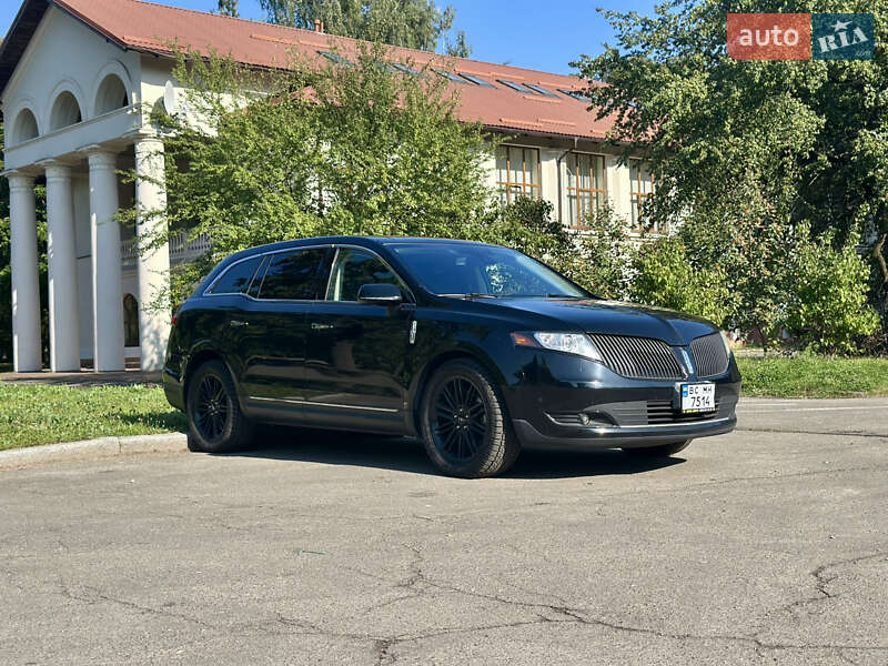 Внедорожник / Кроссовер Lincoln MKT 2016 в Киеве