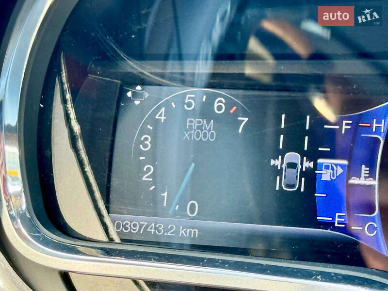 Внедорожник / Кроссовер Lincoln MKT 2016 в Киеве