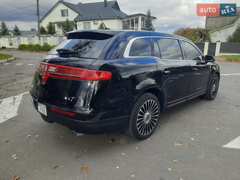 Позашляховик / Кросовер Lincoln MKT 2018 в Вінниці