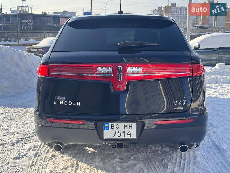 Внедорожник / Кроссовер Lincoln MKT 2016 в Киеве фото 10 Внедорожник / Кроссовер Lincoln MKT 2016 в Киеве