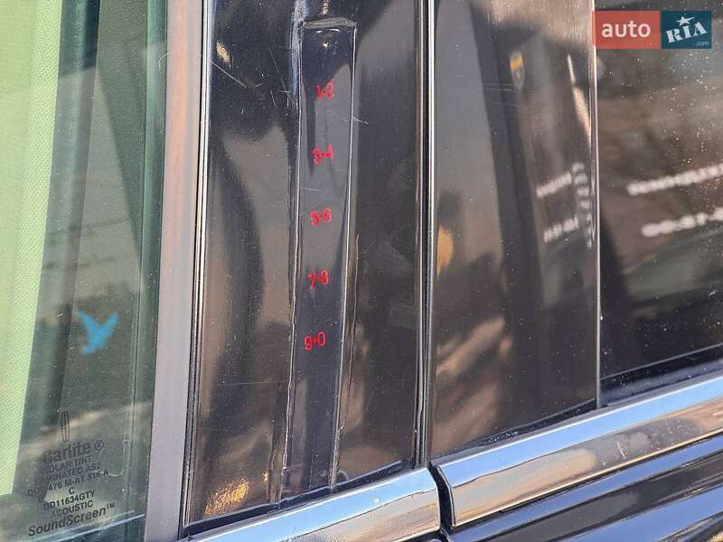 Внедорожник / Кроссовер Lincoln MKT 2016 в Киеве фото 16 Внедорожник / Кроссовер Lincoln MKT 2016 в Киеве