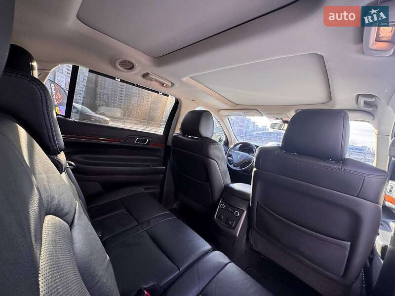 Внедорожник / Кроссовер Lincoln MKT 2016 в Киеве фото 36 Внедорожник / Кроссовер Lincoln MKT 2016 в Киеве