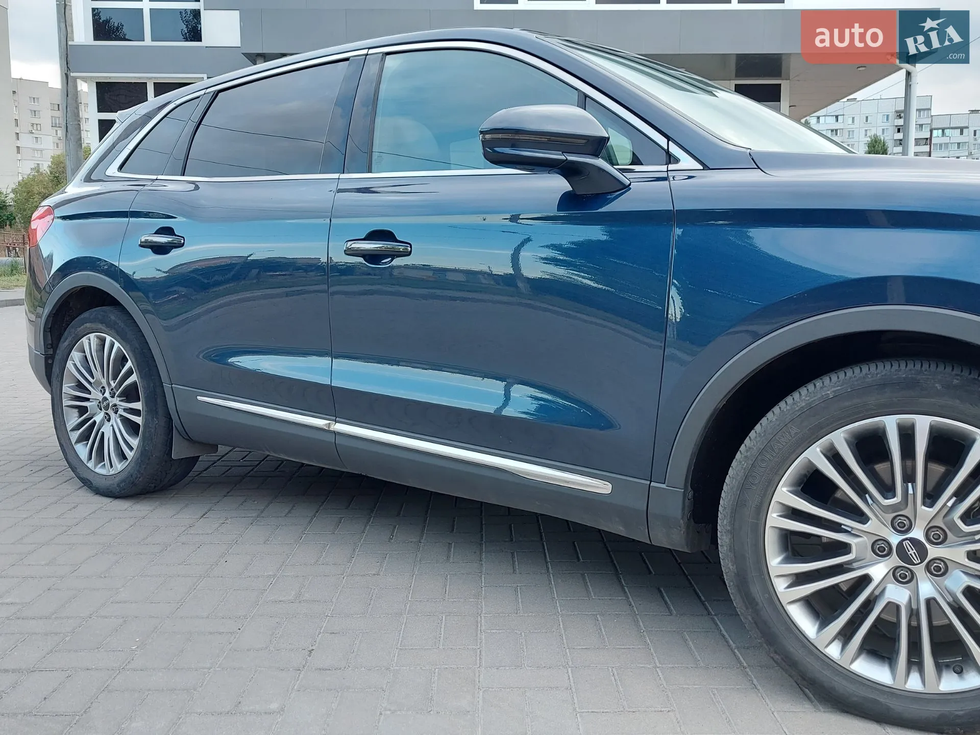 2016 Lincoln MKX - мініатюра 3