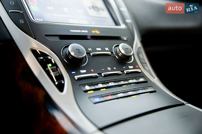 Позашляховик / Кросовер Lincoln MKX 2016 в Одесі фото 16 Позашляховик / Кросовер Lincoln MKX 2016 в Одесі