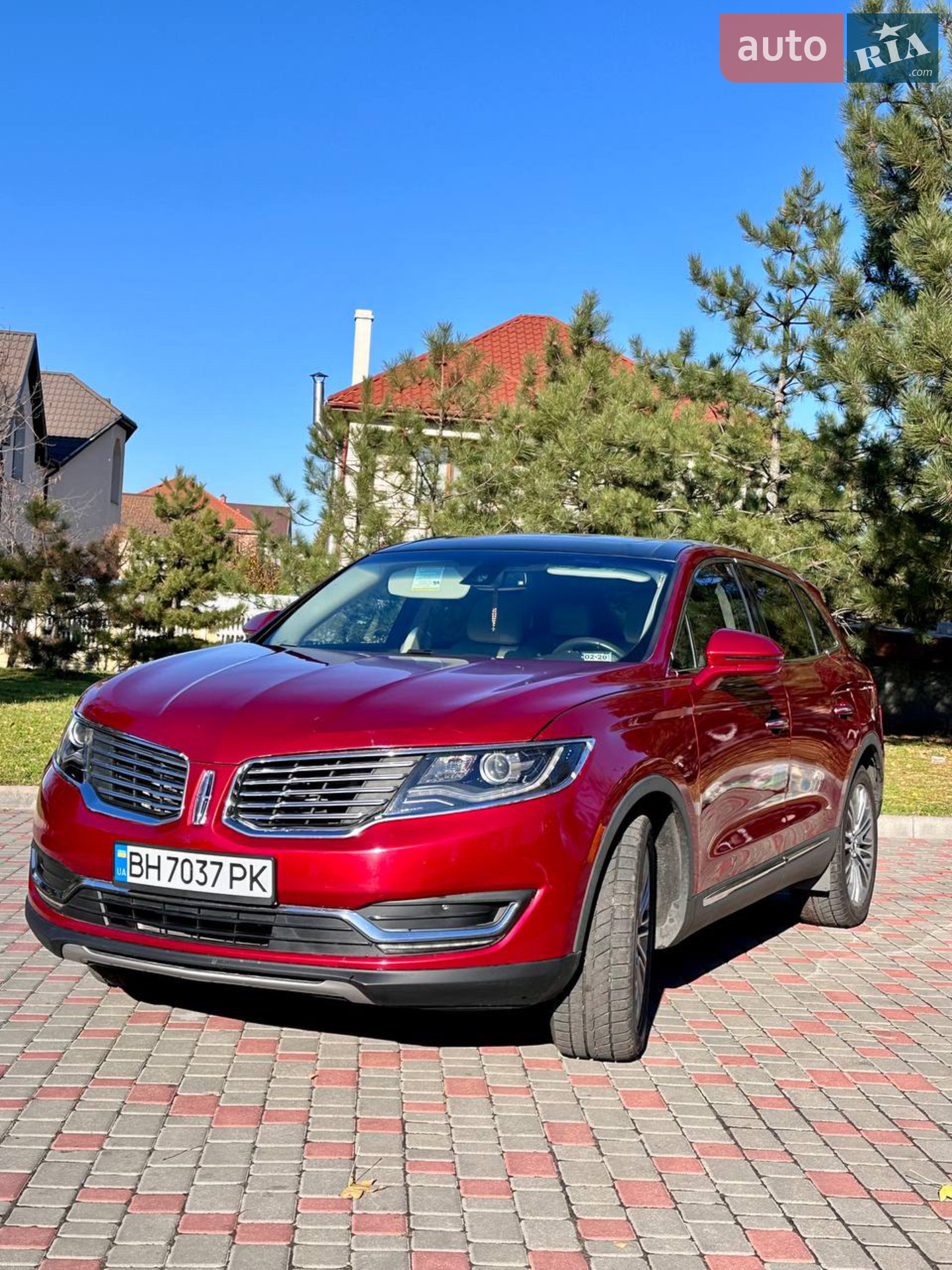 2017 Lincoln MKX - мініатюра 2