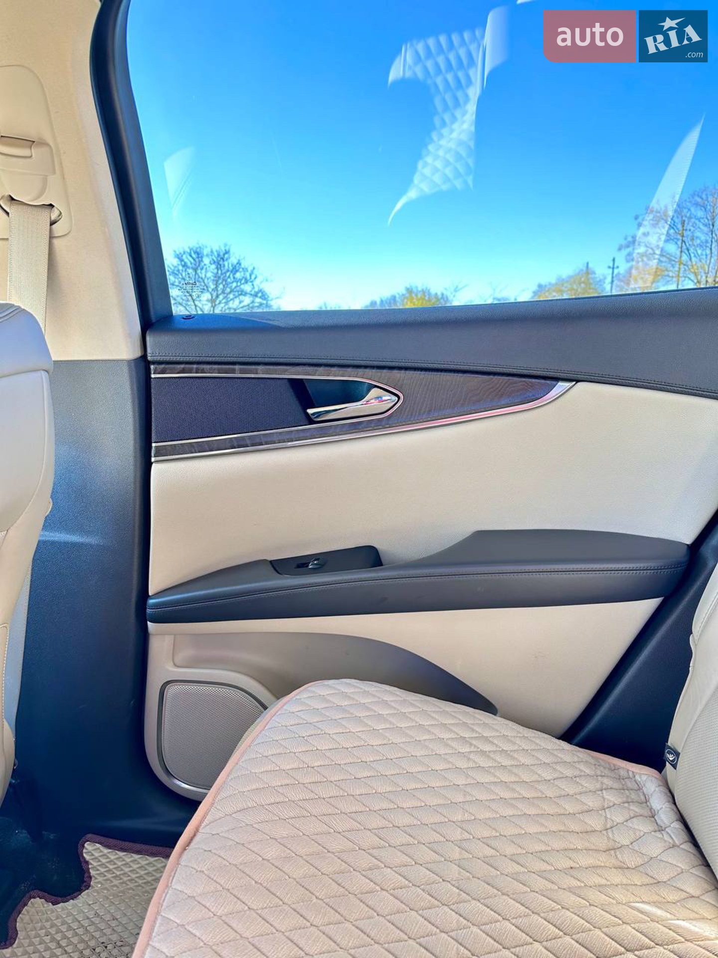 2017 Lincoln MKX - мініатюра 13
