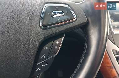 Внедорожник / Кроссовер Lincoln MKX 2015 в 