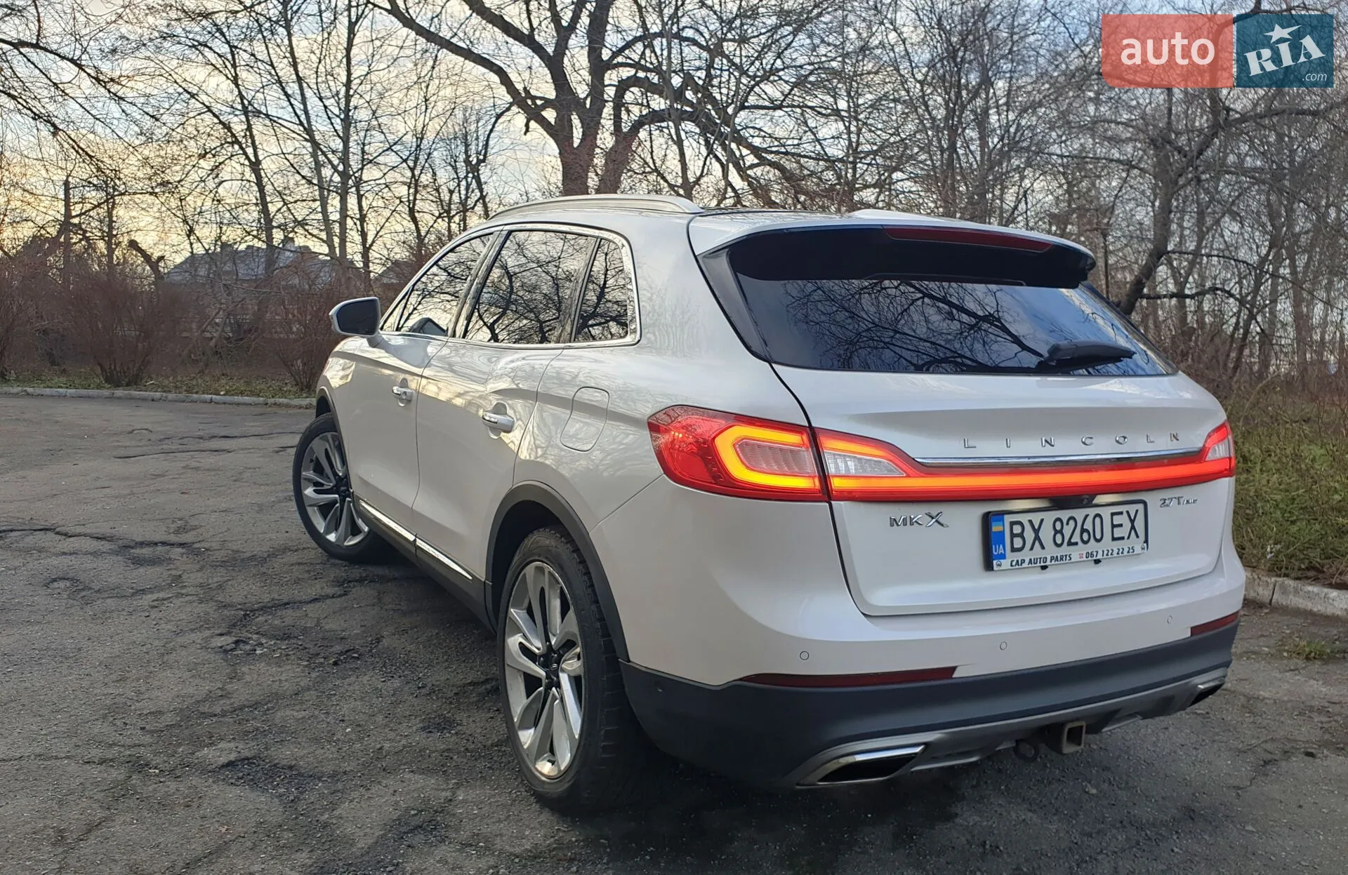 2017 Lincoln MKX - мініатюра 24