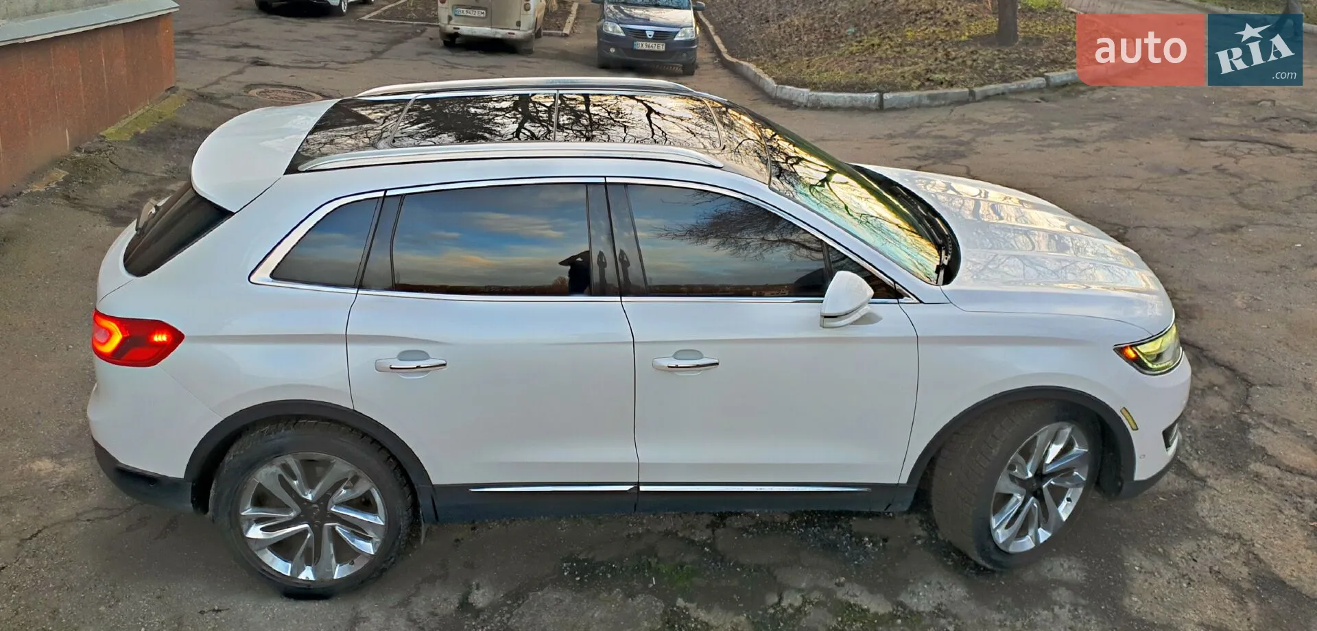 2017 Lincoln MKX - мініатюра 28
