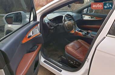 Внедорожник / Кроссовер Lincoln MKX 2017 в 