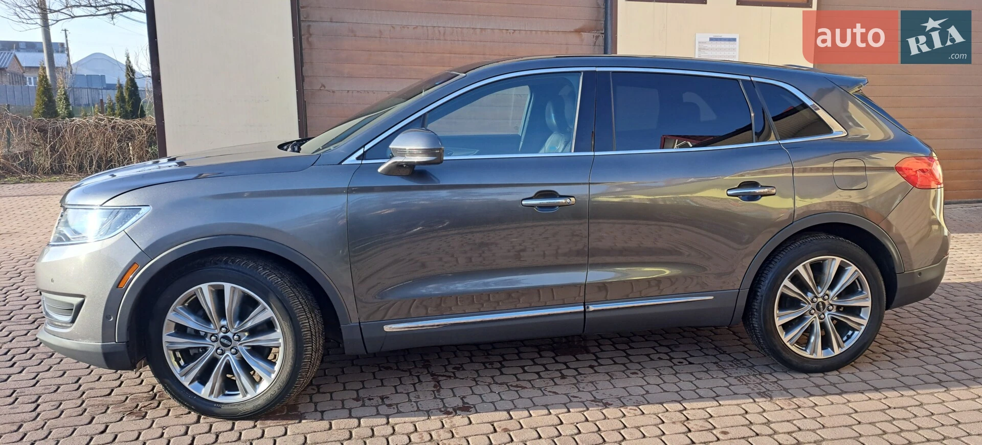 2017 Lincoln MKX - мініатюра 4