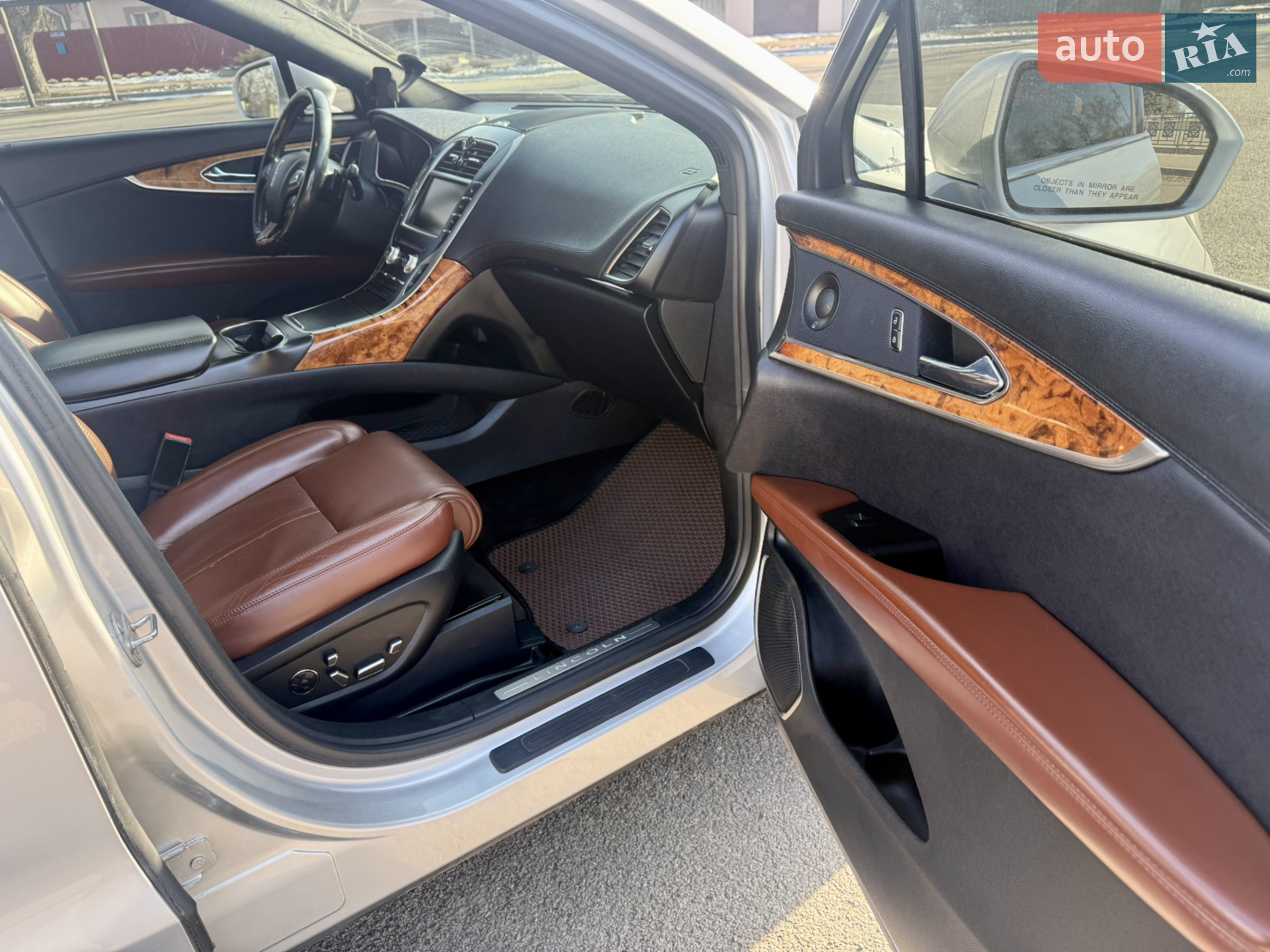 2015 Lincoln MKX - мініатюра 9