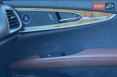 Внедорожник / Кроссовер Lincoln MKX 2018 в 