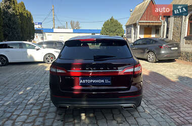 Внедорожник / Кроссовер Lincoln MKX 2017 в 