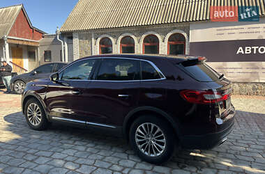 Внедорожник / Кроссовер Lincoln MKX 2017 в 